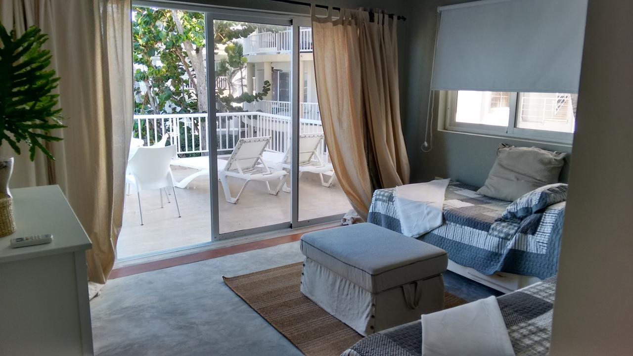 كاباريتي Kite Beach Hotel & Condos المظهر الخارجي الصورة